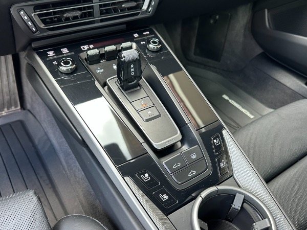Used-2020-Porsche-911-Carrera