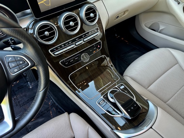 Used-2016-Mercedes-Benz-C-Class-C-300-4MATIC