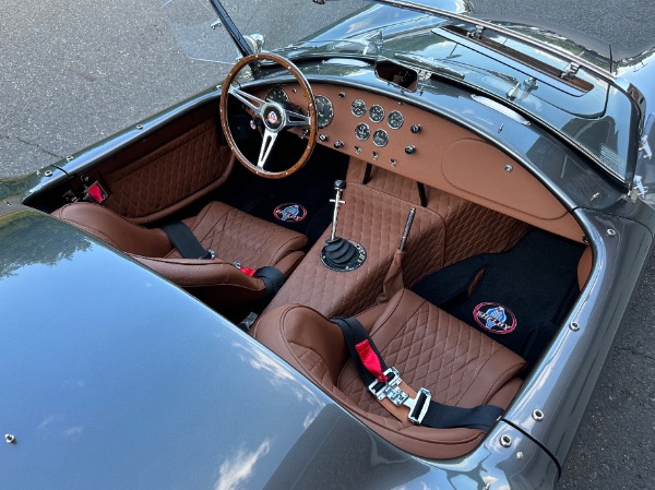 New-1965-Superformance-Roadster-MKIII