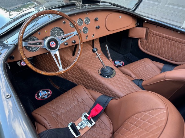 New-1965-Superformance-Roadster-MKIII