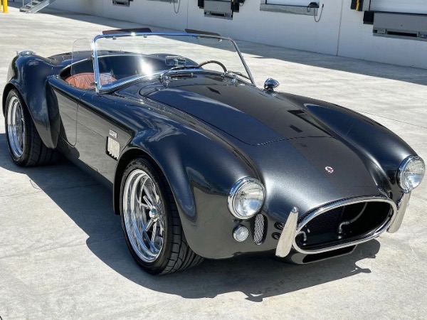 New-1965-Superformance-Roadster-MKIII