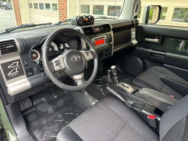 Used-2013-Toyota-FJ-Cruiser