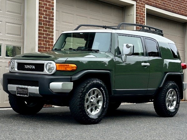 Used-2013-Toyota-FJ-Cruiser
