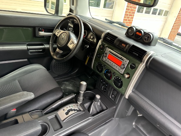 Used-2013-Toyota-FJ-Cruiser
