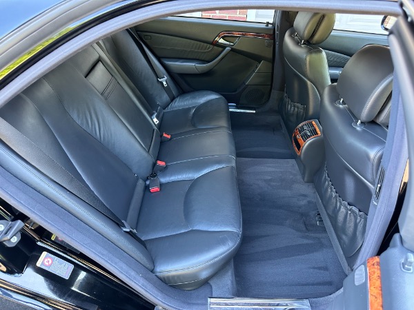 Used-2006-Mercedes-Benz-S-Class-S-500-4MATIC