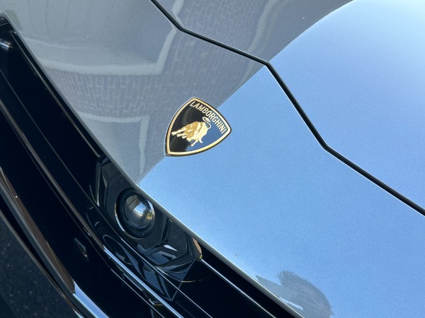 Used-2023-Lamborghini-Urus-Performante