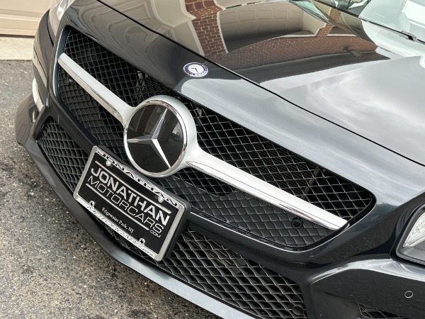 Used-2015-Mercedes-Benz-SL-Class-SL-550
