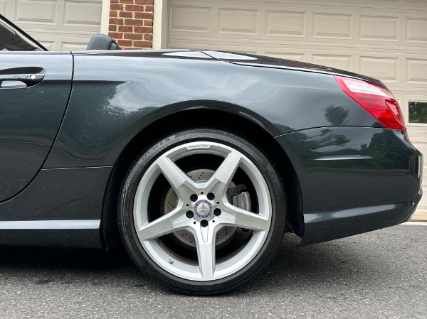 Used-2015-Mercedes-Benz-SL-Class-SL-550