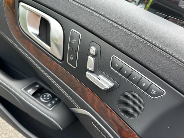 Used-2015-Mercedes-Benz-SL-Class-SL-550