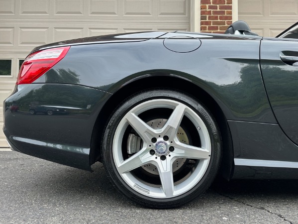 Used-2015-Mercedes-Benz-SL-Class-SL-550
