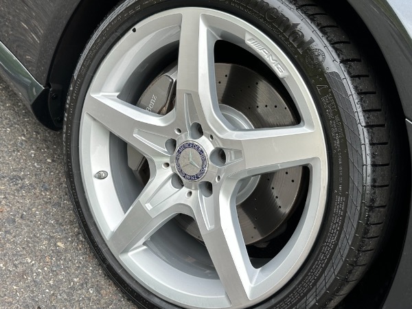 Used-2015-Mercedes-Benz-SL-Class-SL-550