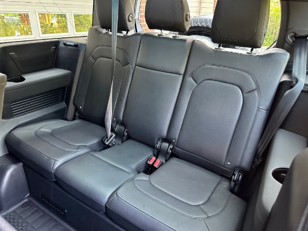 Used-2023-Land-Rover-Defender-130-X-Dynamic-SE
