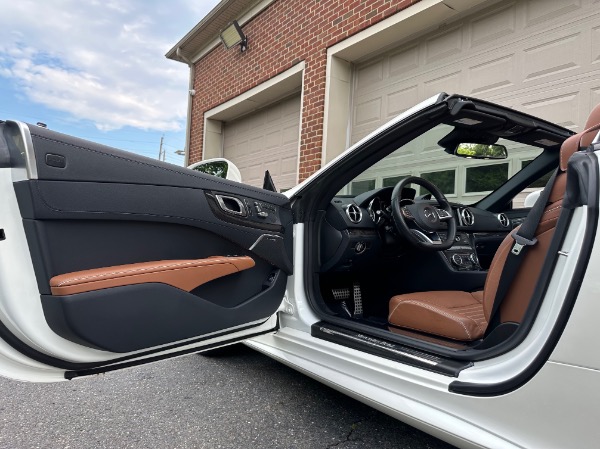 Used-2020-Mercedes-Benz-SL-Class-SL-450