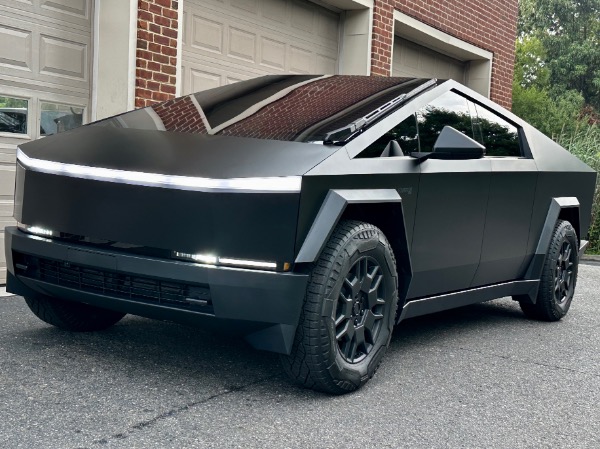 Used-2024-Tesla-Cybertruck-All-Wheel-Drive