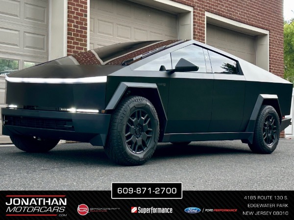 Used-2024-Tesla-Cybertruck-All-Wheel-Drive