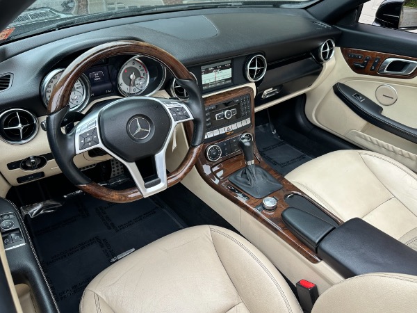 Used-2014-Mercedes-Benz-SLK-SLK-350