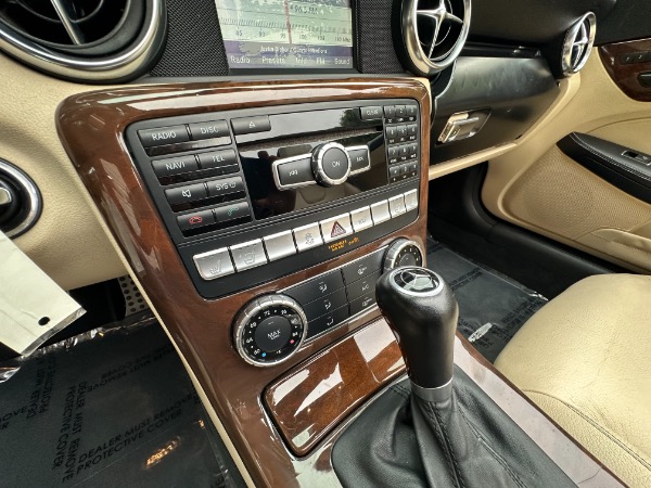 Used-2014-Mercedes-Benz-SLK-SLK-350