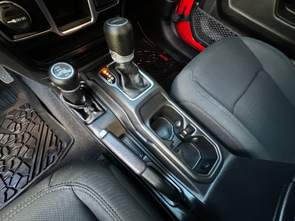 Used-2021-Jeep-Gladiator-Sport
