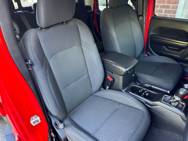 Used-2021-Jeep-Gladiator-Sport