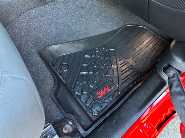 Used-2021-Jeep-Gladiator-Sport