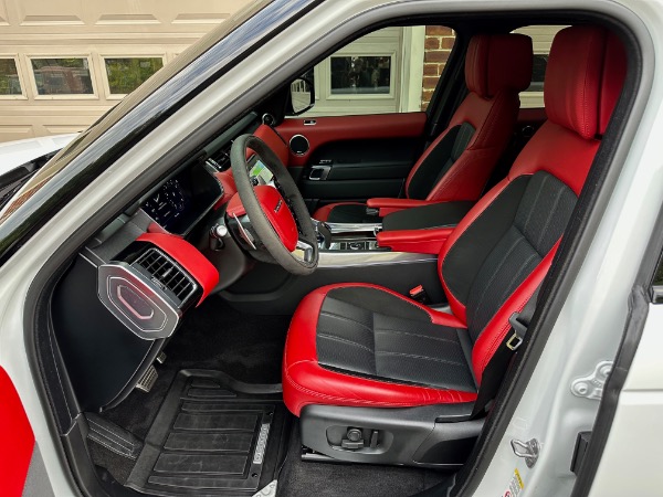 Used-2022-Land-Rover-Range-Rover-Sport-HST