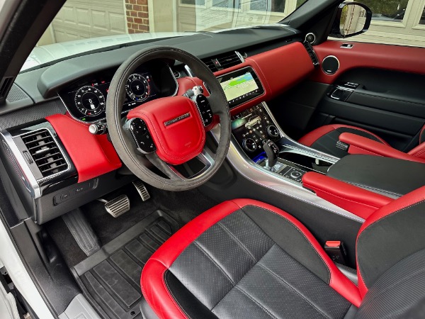 Used-2022-Land-Rover-Range-Rover-Sport-HST