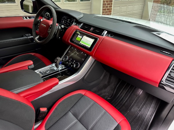 Used-2022-Land-Rover-Range-Rover-Sport-HST