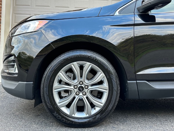 Used-2023-Ford-Edge-Titanium