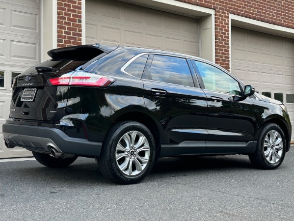 Used-2023-Ford-Edge-Titanium
