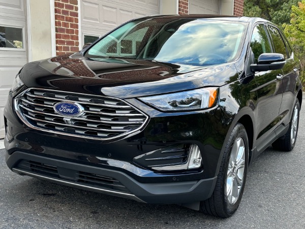Used-2023-Ford-Edge-Titanium