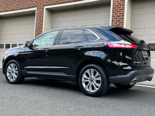 Used-2023-Ford-Edge-Titanium