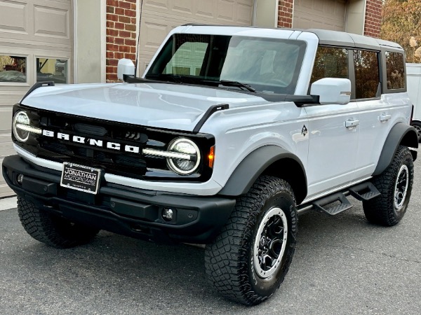Used-2023-Ford-Bronco-Outer-Banks-Advanced