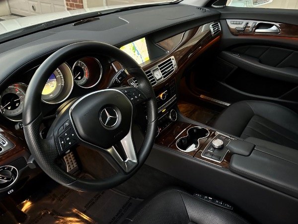 Used-2012-Mercedes-Benz-CLS-CLS-550-4MATIC