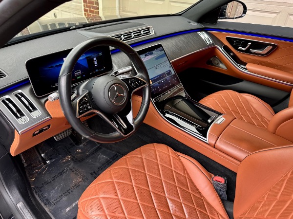 Used-2021-Mercedes-Benz-S-Class-S-580-4MATIC