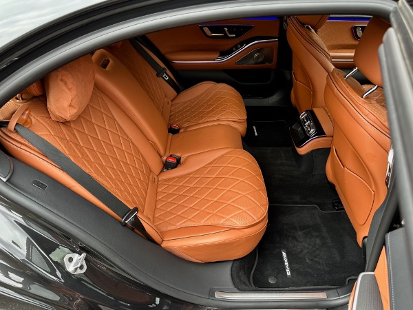Used-2021-Mercedes-Benz-S-Class-S-580-4MATIC