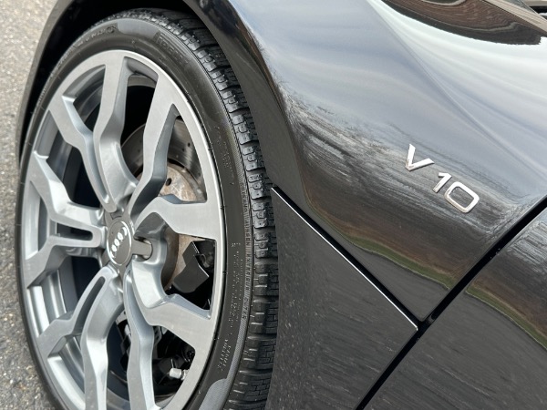 Used-2011-Audi-R8-52-quattro-Spyder