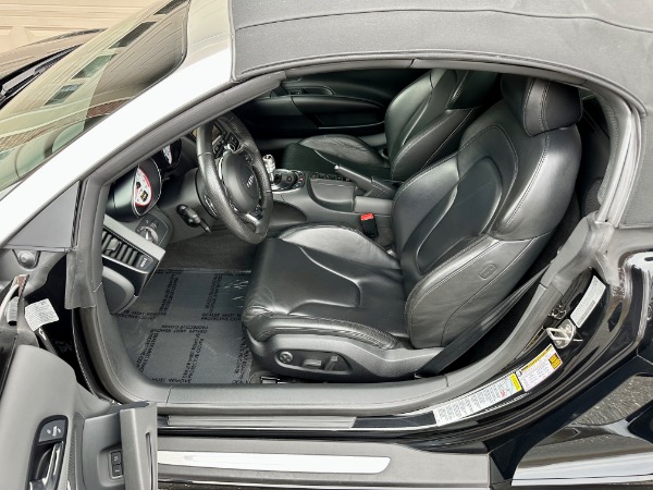 Used-2011-Audi-R8-52-quattro-Spyder