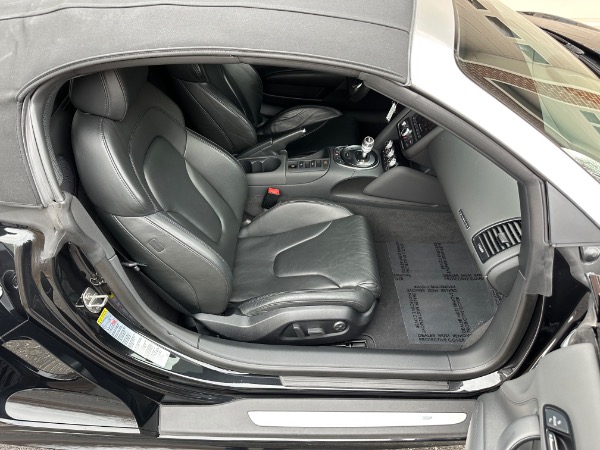 Used-2011-Audi-R8-52-quattro-Spyder