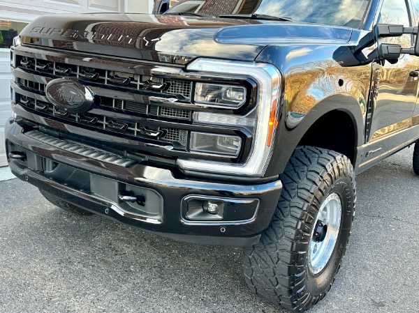 Used-2024-Ford-F-250-Super-Duty-Platinum
