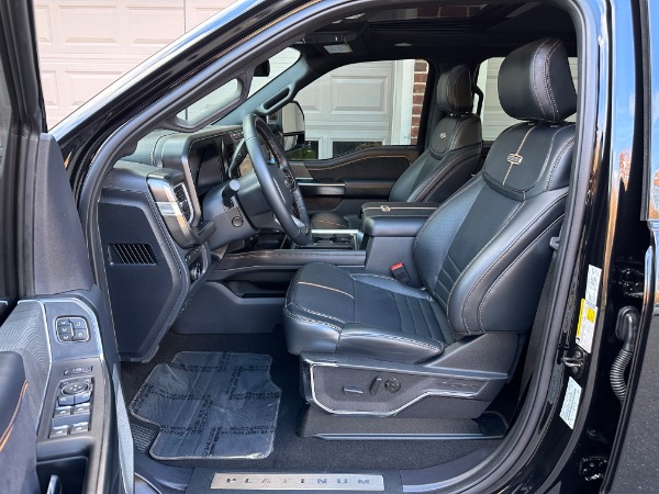 Used-2024-Ford-F-250-Super-Duty-Platinum