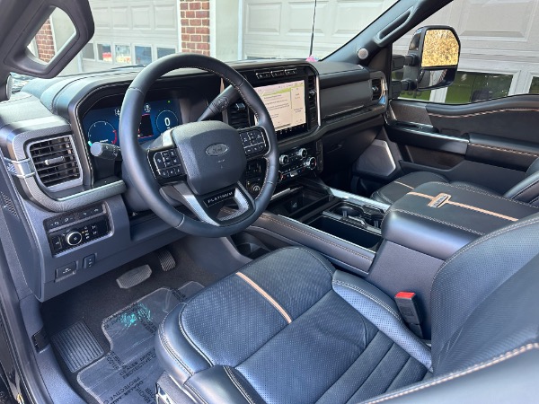 Used-2024-Ford-F-250-Super-Duty-Platinum