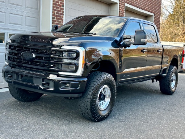 Used-2024-Ford-F-250-Super-Duty-Platinum
