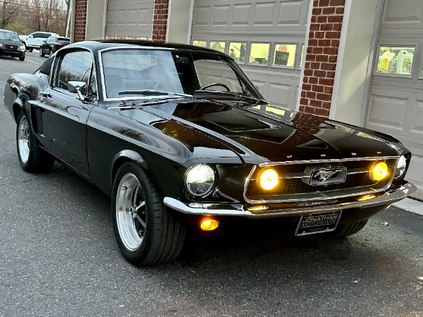 Used-1967-Ford-Mustang-Velocity-Signature-Series