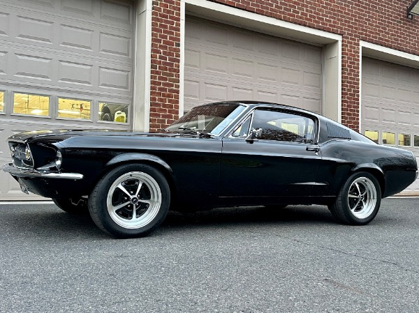 Used-1967-Ford-Mustang-Velocity-Signature-Series
