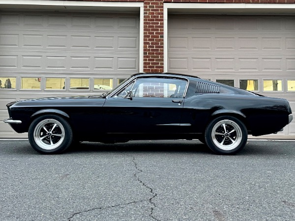 Used-1967-Ford-Mustang-Velocity-Signature-Series