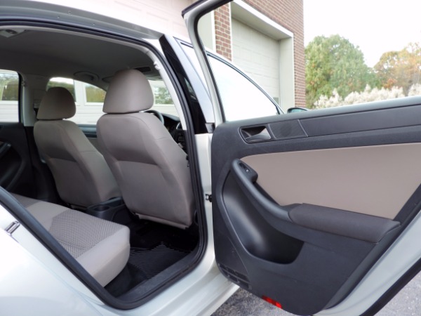 Used-2011-Volkswagen-Jetta