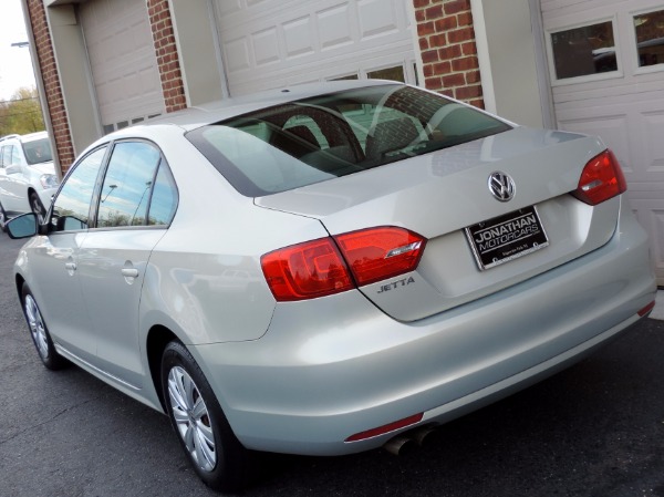 Used-2011-Volkswagen-Jetta