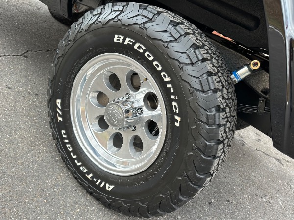 Used-1975-Ford-Bronco-Velocity-Signature-Series