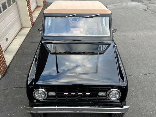 Used-1975-Ford-Bronco-Velocity-Signature-Series