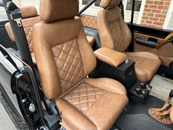 Used-1975-Ford-Bronco-Velocity-Signature-Series